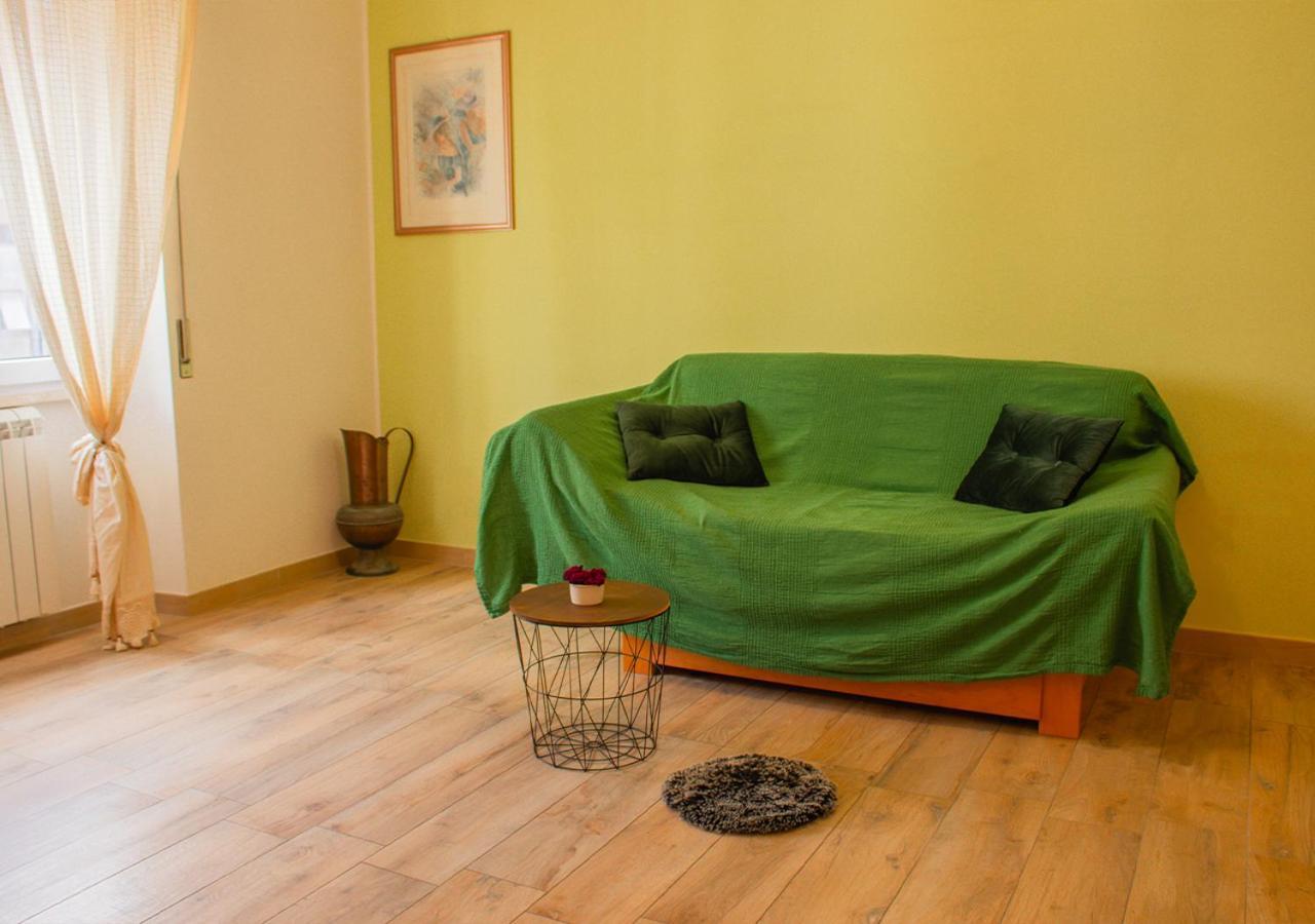 Moderno Tra Il Parco Della Caffarella E L'appia Antica Apartamento Roma